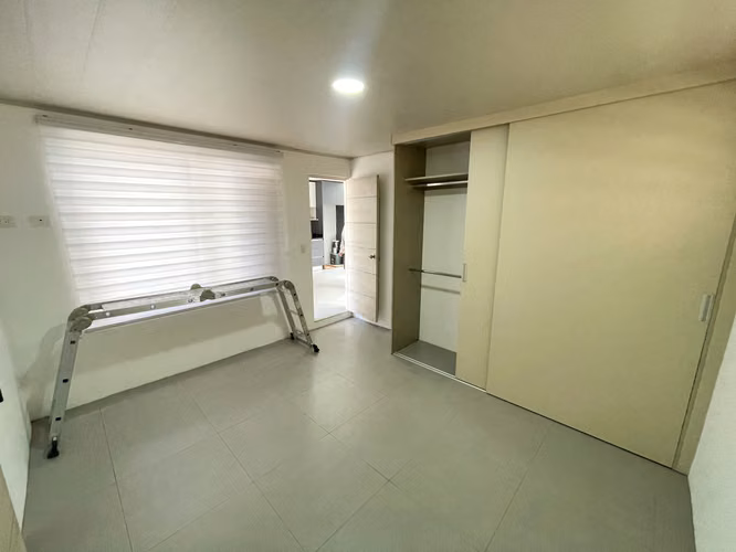 Casa en alquiler para vivienda/Oficina en Sabana Sur! P642 - Imagen 11