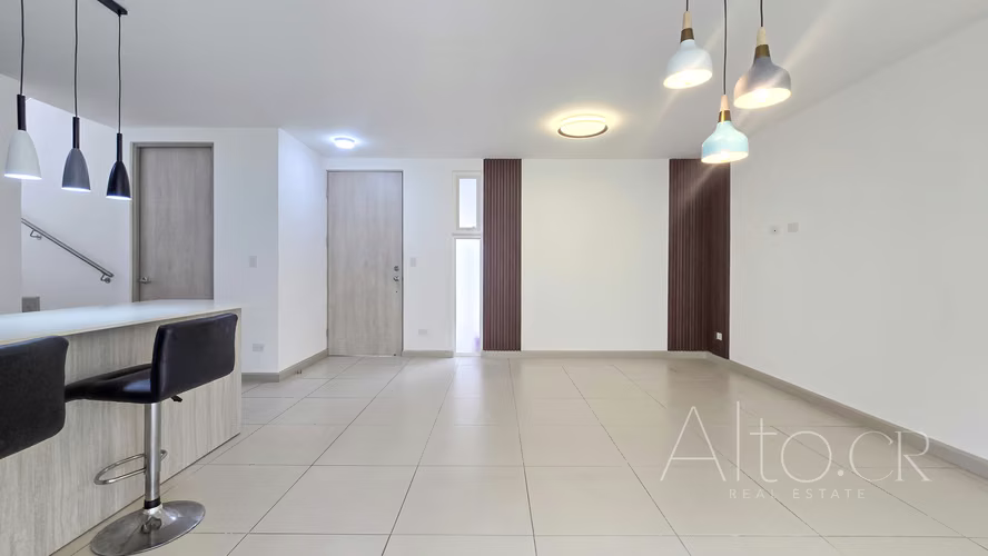 CASA EN SANTA ANA  |  NUEVA  | AREAS SOCIALES PREMIUM  |  LISTA PARA VIVIR