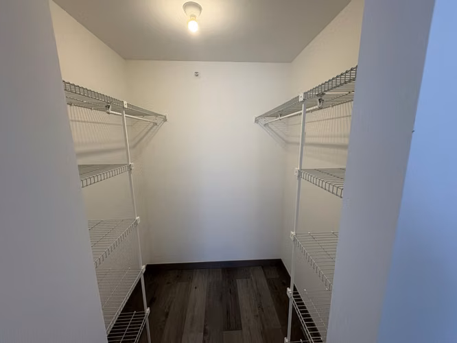 *Venta y Alquiler de Apartamento en Torre de Barrio Escalante. - Imagen 6