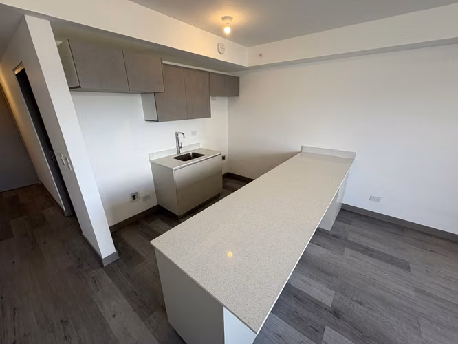 *Venta y Alquiler de Apartamento en Torre de Barrio Escalante. - Imagen 5
