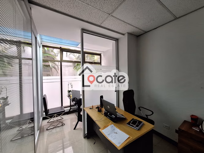 Venta de Oficina en La sabana - Imagen 7