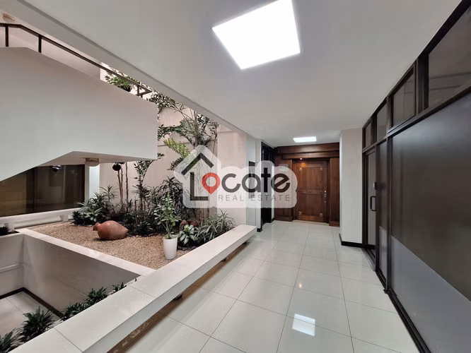 Venta de Oficina en La sabana