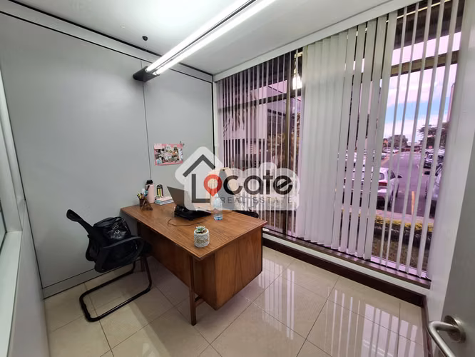 Venta de Oficina en La sabana - Imagen 10