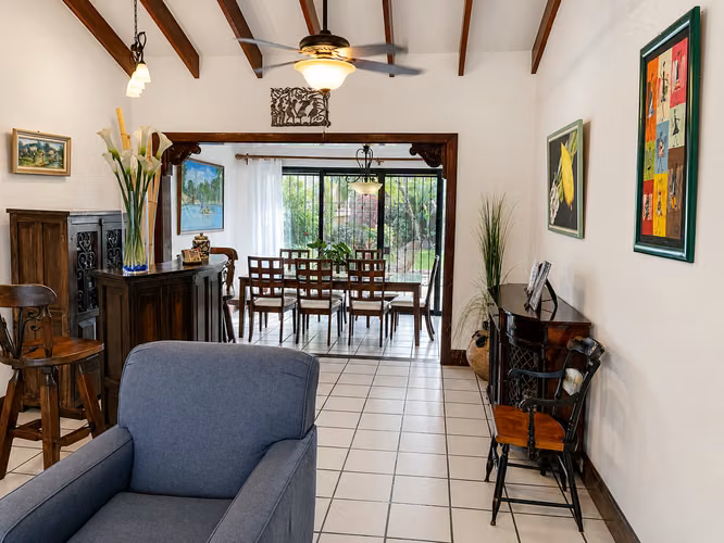 VENTA DE CASA EN JABONCILLOS, ESCAZÚ*