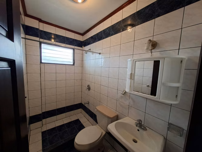 Alquiler de apartamento amueblado en Pavas - Imagen 10