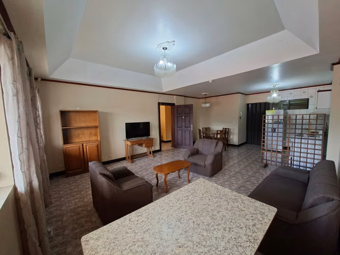 Alquiler de apartamento amueblado en Pavas