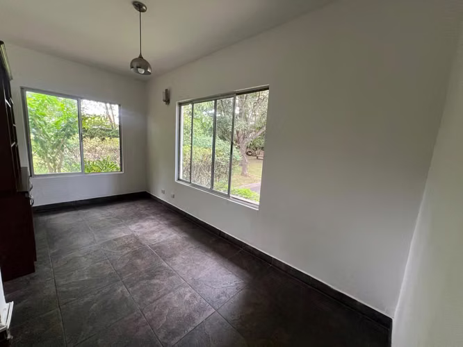 Exclusiva Residencia en Pozos de Santa Ana | Jardín, Terraza y Amenidades - Imagen 12