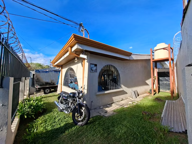 Venta de Casa una planta Sabana Oeste - Imagen 2