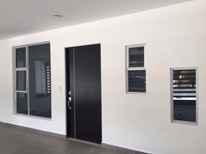 Casa Nueva en Venta en Rohrmoser, con excelente ubicación, independiente - Imagen 7