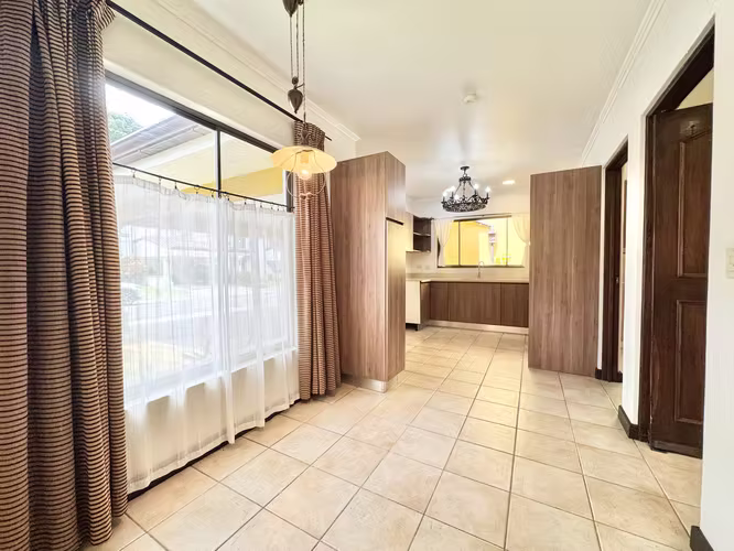 Hermosa casa en condominio de lujo - Imagen 14