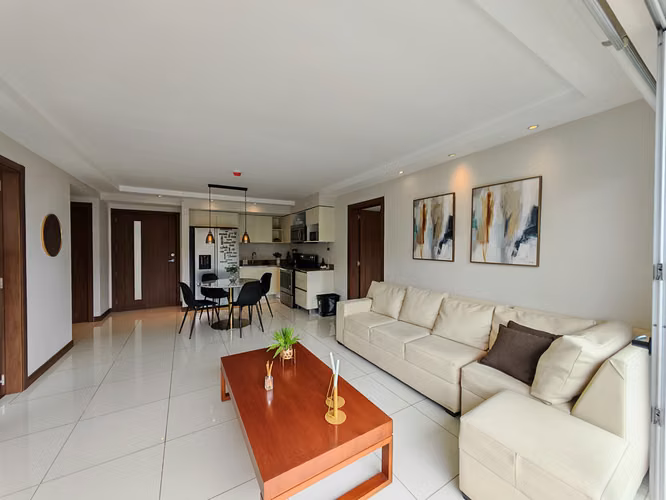 Apartamento en Azenza la Uruca en Alquiler