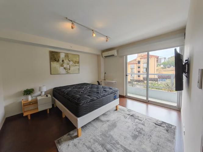 Apartamento en Azenza la Uruca en Alquiler