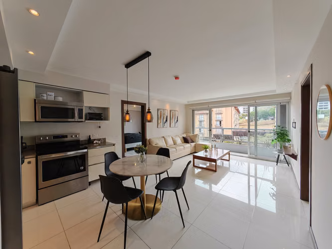 Apartamento en Azenza la Uruca en Alquiler