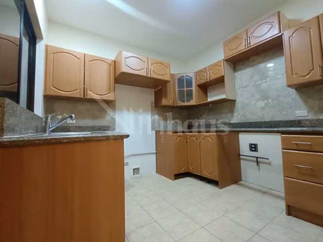 Venta de casa en condominio con habitación en primera planta - Imagen 4