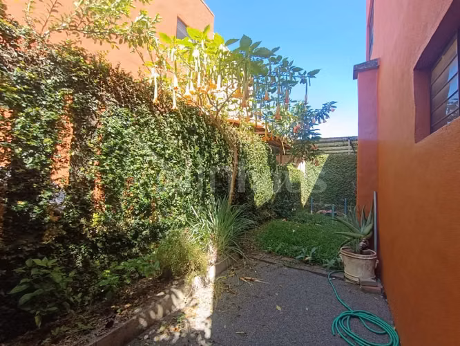 Venta de casa en condominio con habitación en primera planta - Imagen 3