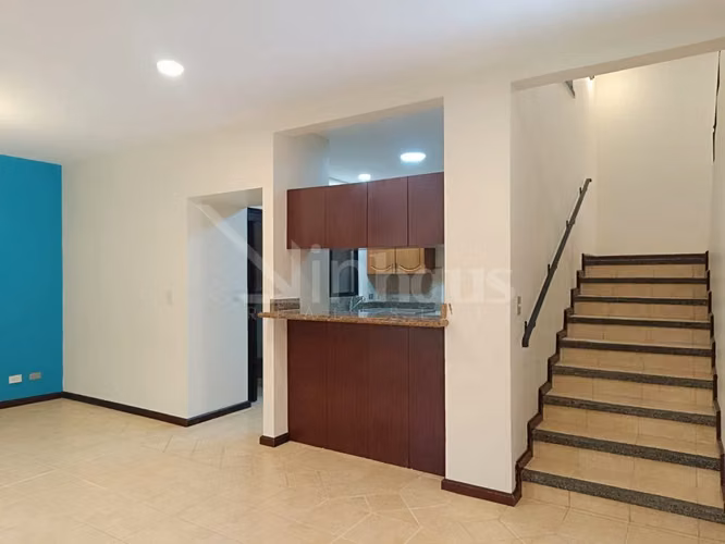 Venta de casa en condominio con habitación en primera planta - Imagen 7