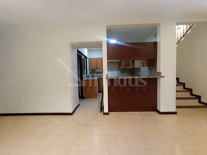 Venta de casa en condominio con habitación en primera planta - Imagen 5