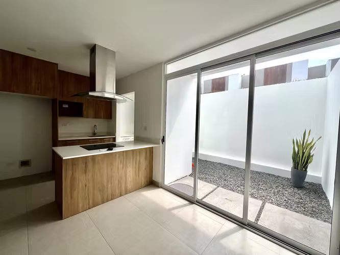 Casa en Condominio – Santa Ana Centro | 3 Habitaciones | Excelente Ubicación - Imagen 5