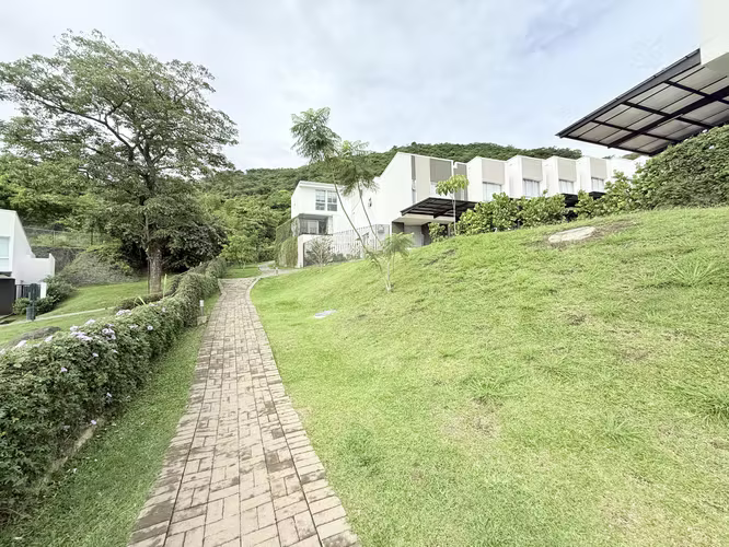 Alquiler de hermosa casa con línea blanca - Imagen 16