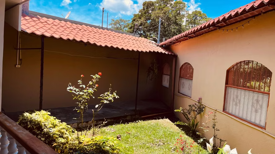Casa en Desamparados/un piso-residencial - Imagen 20