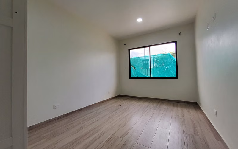 Casa en La Guacima 2 habitaciones 2 vehiculos - Imagen 8