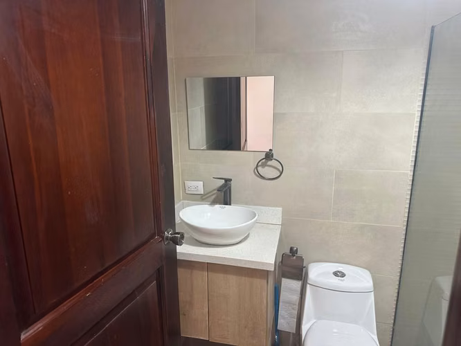 Venta de Casa en Condominio Boulevard del Sol — Lindora, Santa Ana - Imagen 16