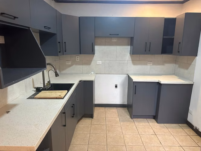 Venta de Casa en Condominio Boulevard del Sol — Lindora, Santa Ana - Imagen 15