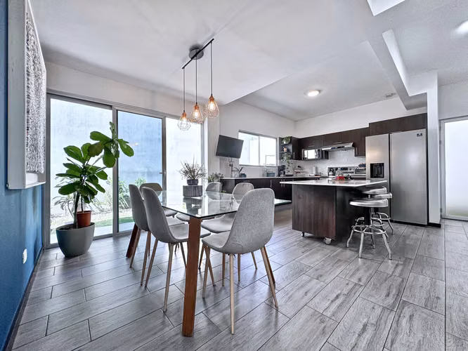 Casa Piamonte Breezes | 4 Bedrooms | Detached Home | Suburban Living - Imagen 4