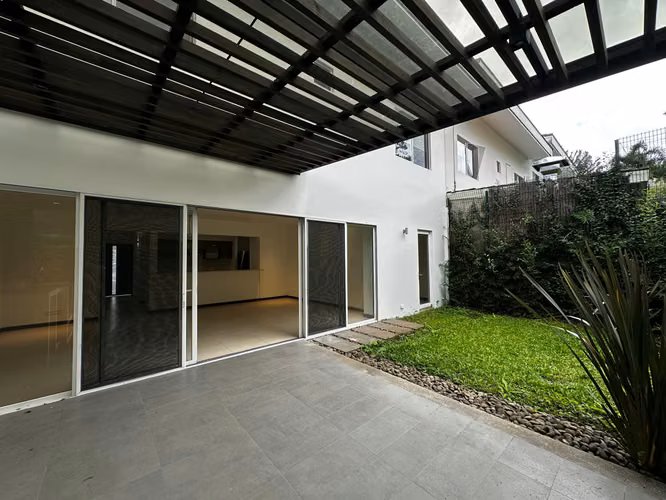Casa en Alquiler con Línea Blanca en Condominio, Escazú - Imagen 7