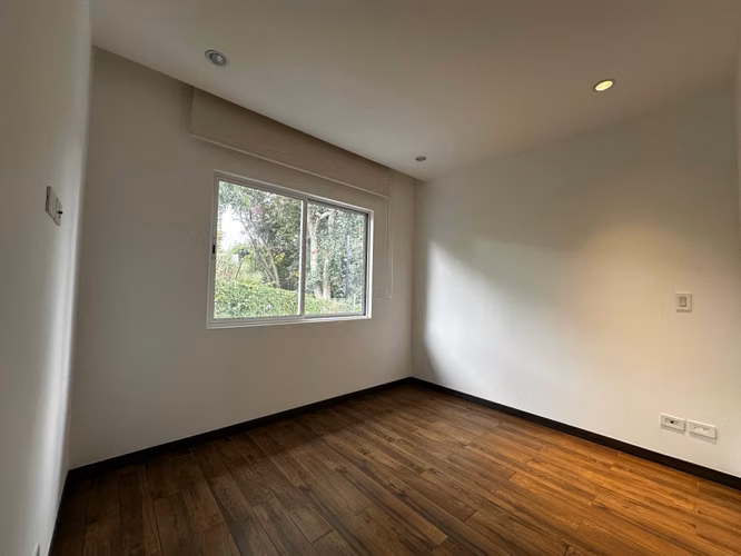 Casa en Alquiler con Línea Blanca en Condominio, Escazú - Imagen 13