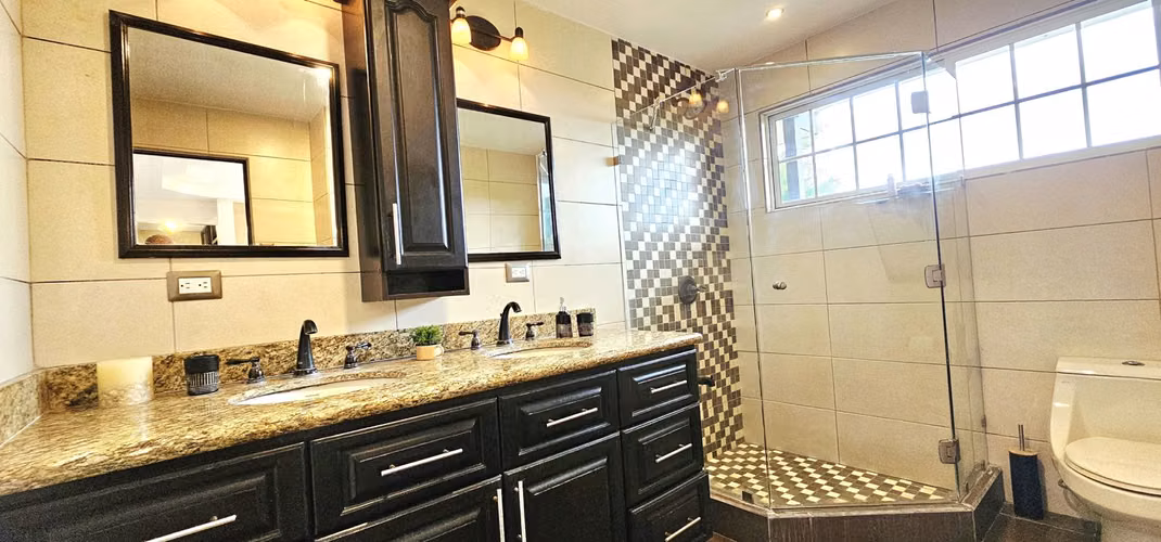 Venta de Casa en Coronado AMPLIA ZONA VERDE - Imagen 9
