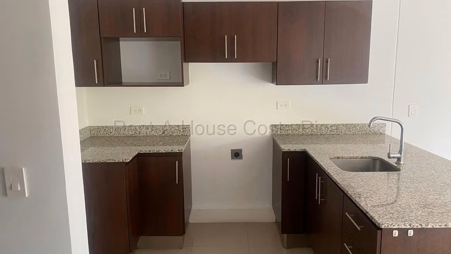 Venta de Apartamento en Torres de Granadilla Curridabat