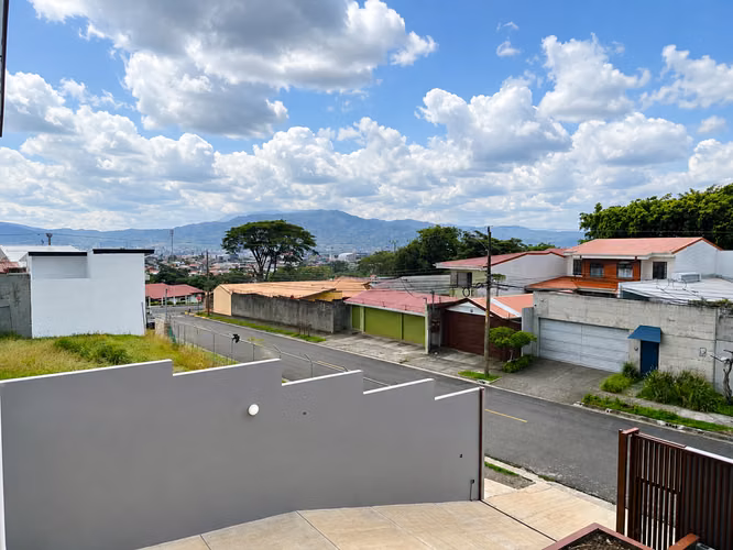 Apartamento nuevo en alquiler, Heredia, Mercedes Norte, por Café Britt - Imagen 4