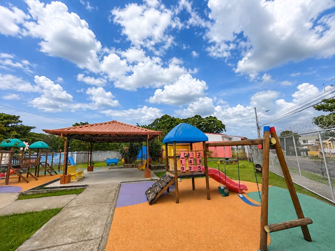 Apartamento nuevo en alquiler, Heredia, Mercedes Norte, por Café Britt - Imagen 20
