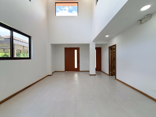 ALQUILER CASA DE LUJO EN LA GUACIMA - Imagen 7