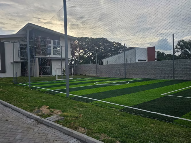 Distrito 5 Rio Oro Santa Ana Apartamento con Línea Blanca