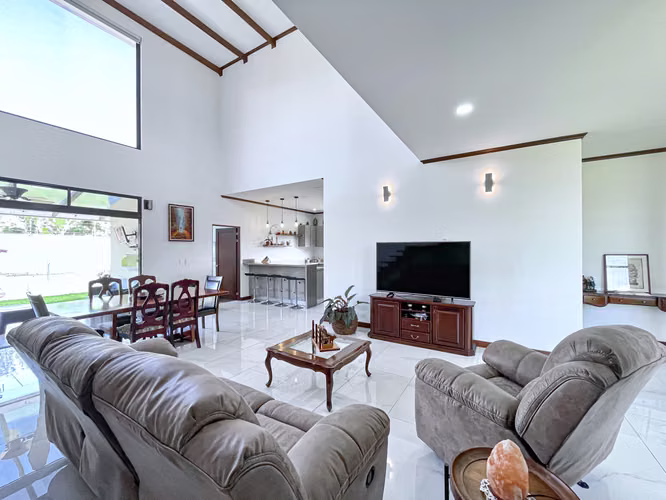 Casa Malaga home for sale in Guacima - Imagen 10