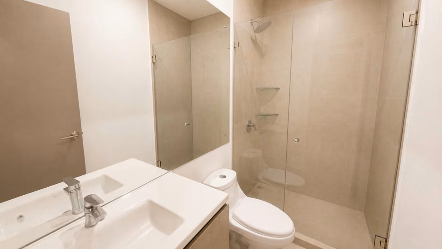 Preciosa y moderna casa en condominio en Vistas de Santa Ana - Imagen 10