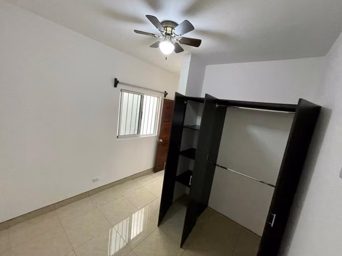 Se alquila hermoso apartamento con excelente ubicación y condiciones - Imagen 13