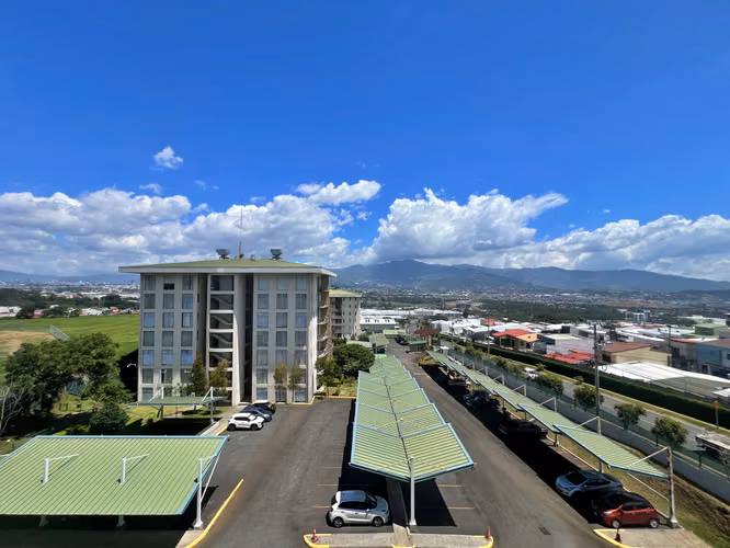 Venta apto con espacios modernos y balcón, Belén. (IC) - Imagen 17