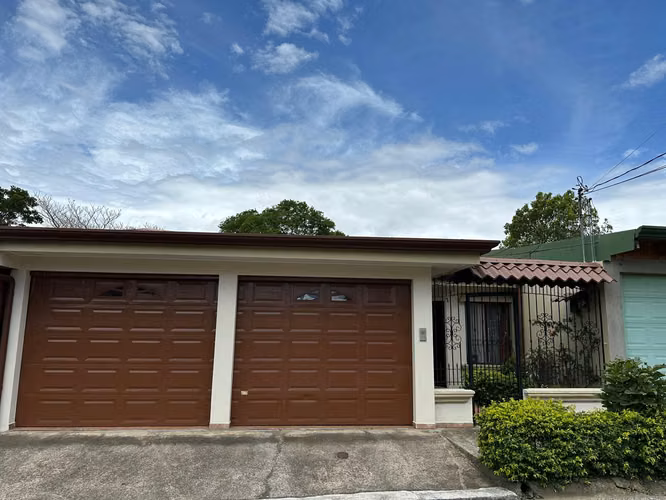 VENTA CASA BARVA HEREDIA