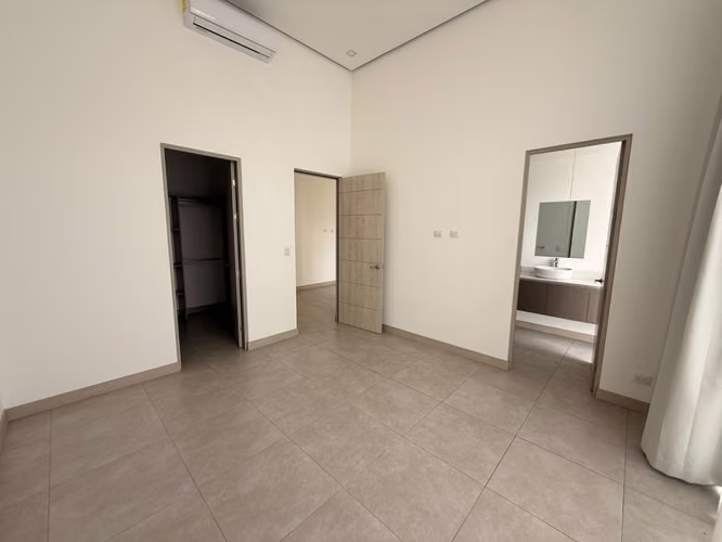 3-10 Guachipelín | 199 m² | 3 habitaciones | Jardín - Imagen 3