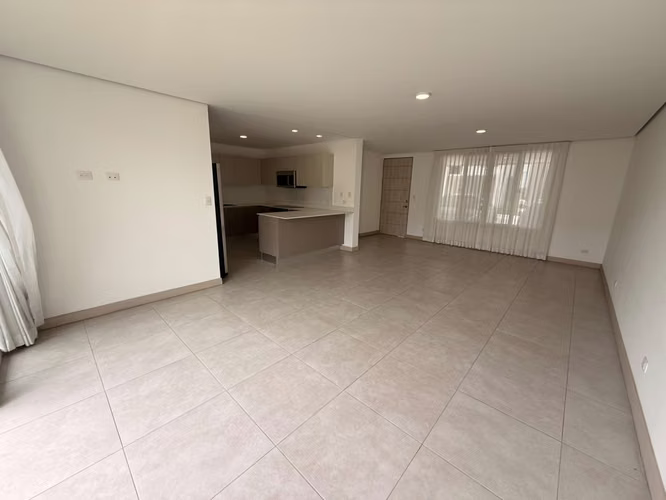 3-10 Guachipelín | 199 m² | 3 habitaciones | Jardín - Imagen 10