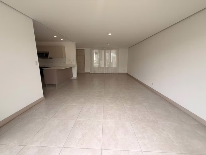3-10 Guachipelín | 199 m² | 3 habitaciones | Jardín - Imagen 13