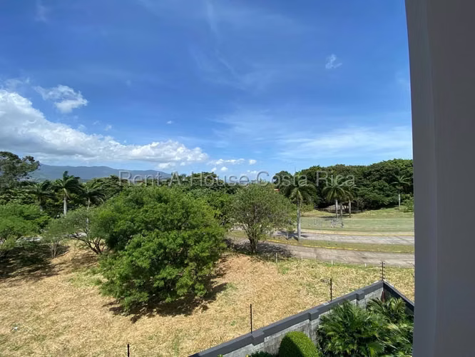 Venta de Apartamento AMUEBLADO en Ulloa-Heredia. 27-327