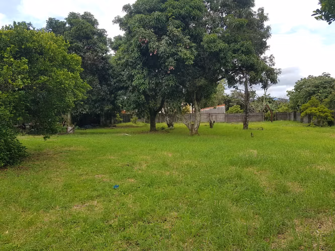 Venta de Terreno Uso Comercial en San Joaquín de Flores, Heredia