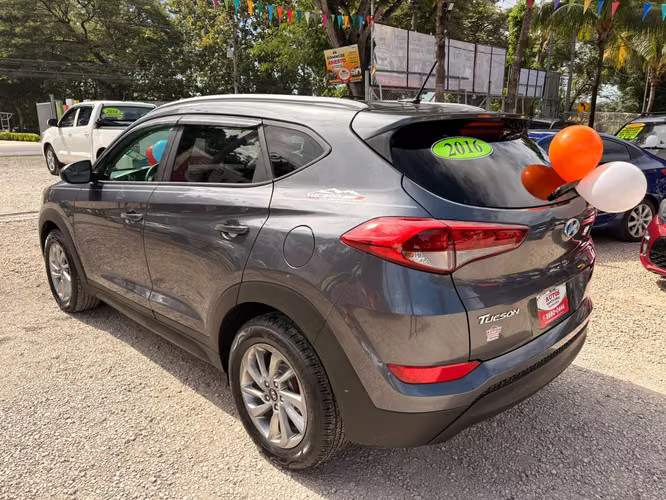 HYUNDAI TUCSON-2016-AUTOMATICO-SHIFTRONIC-4X2-8.975.000 - Imagen 3