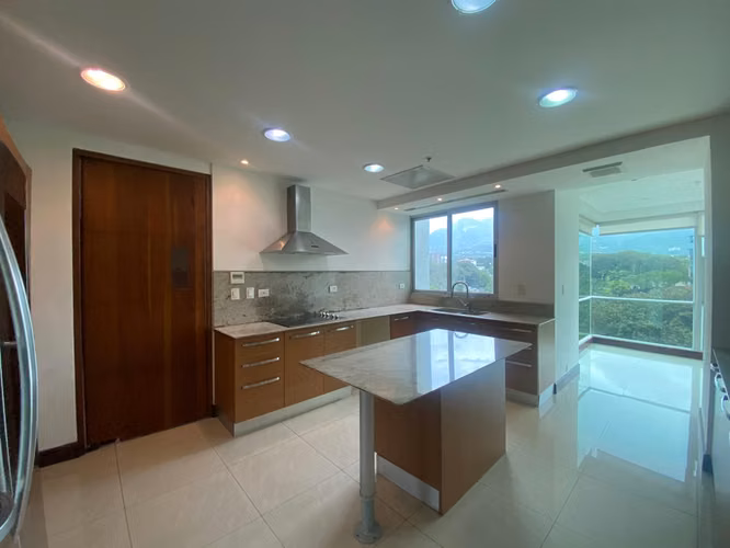 ALQUILER DE APARTAMENTO EN CENTRAL PARK - Imagen 6