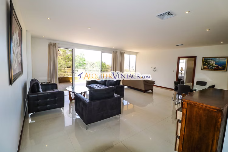 APARTAMENTO AMUEBLADO DE 210 M2 CON TERRAZA GRANDE Y VISTA EN ESCAZU - Imagen 13