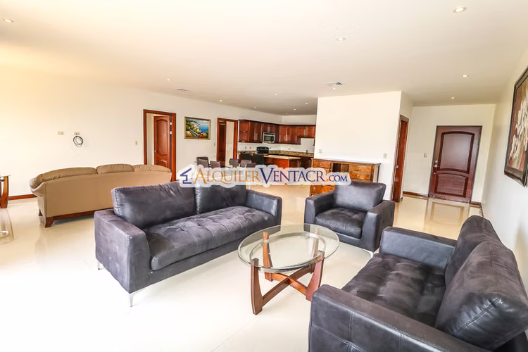 APARTAMENTO AMUEBLADO DE 210 M2 CON TERRAZA GRANDE Y VISTA EN ESCAZU - Imagen 8